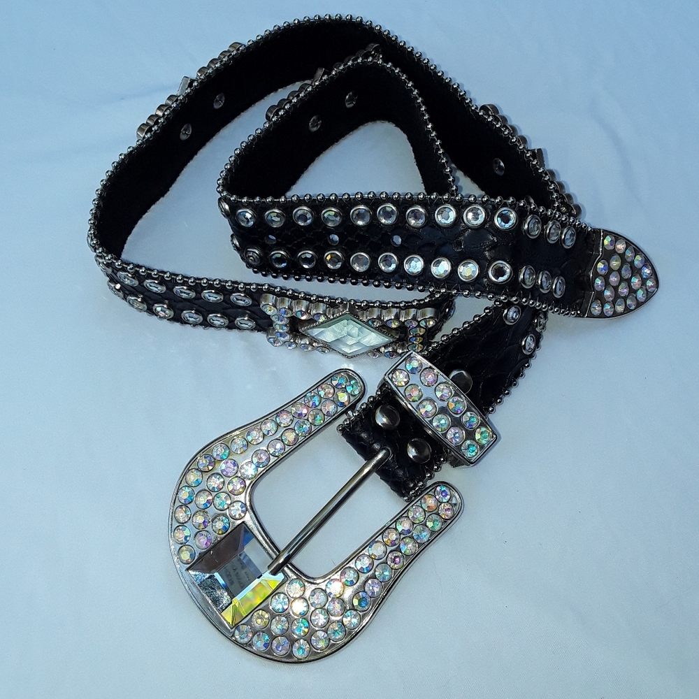 LAST CHANCE - Western Rhinestone Genuine Leather Belt